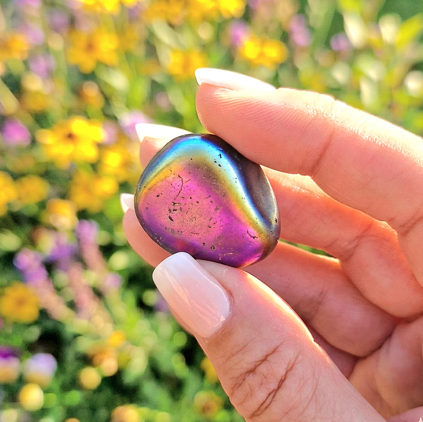 Rainbow Aura - Polished