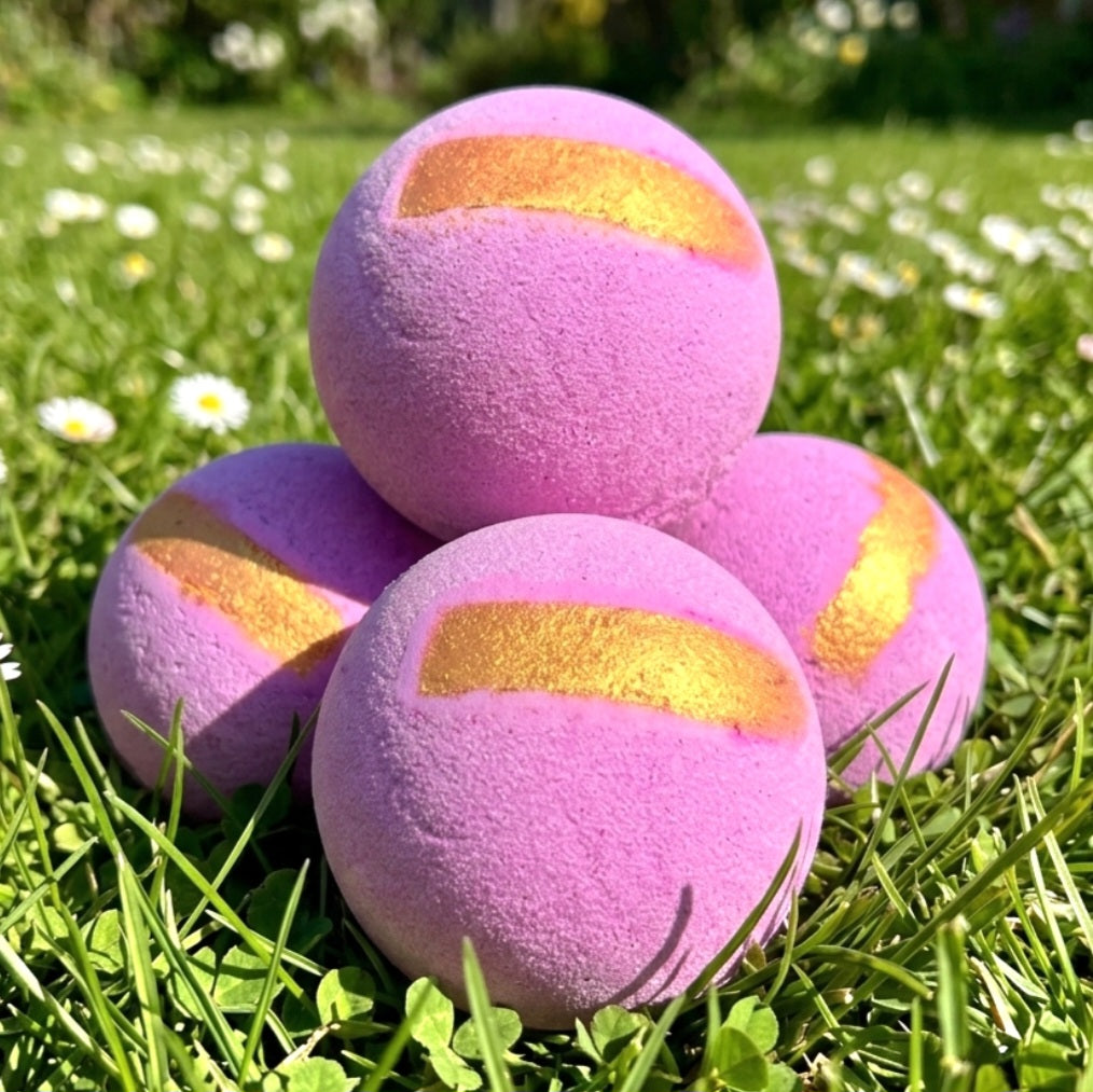 Joyous Round Bath Bomb