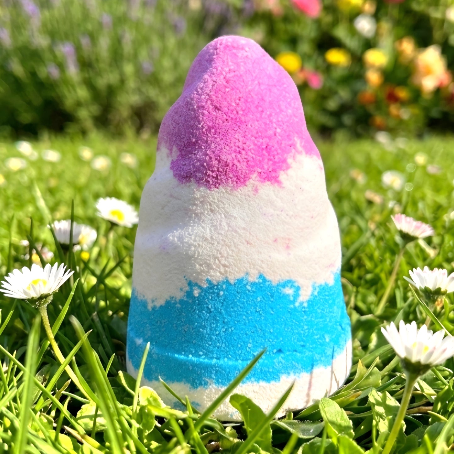 Blush Cloud Swirl Bath Bomb